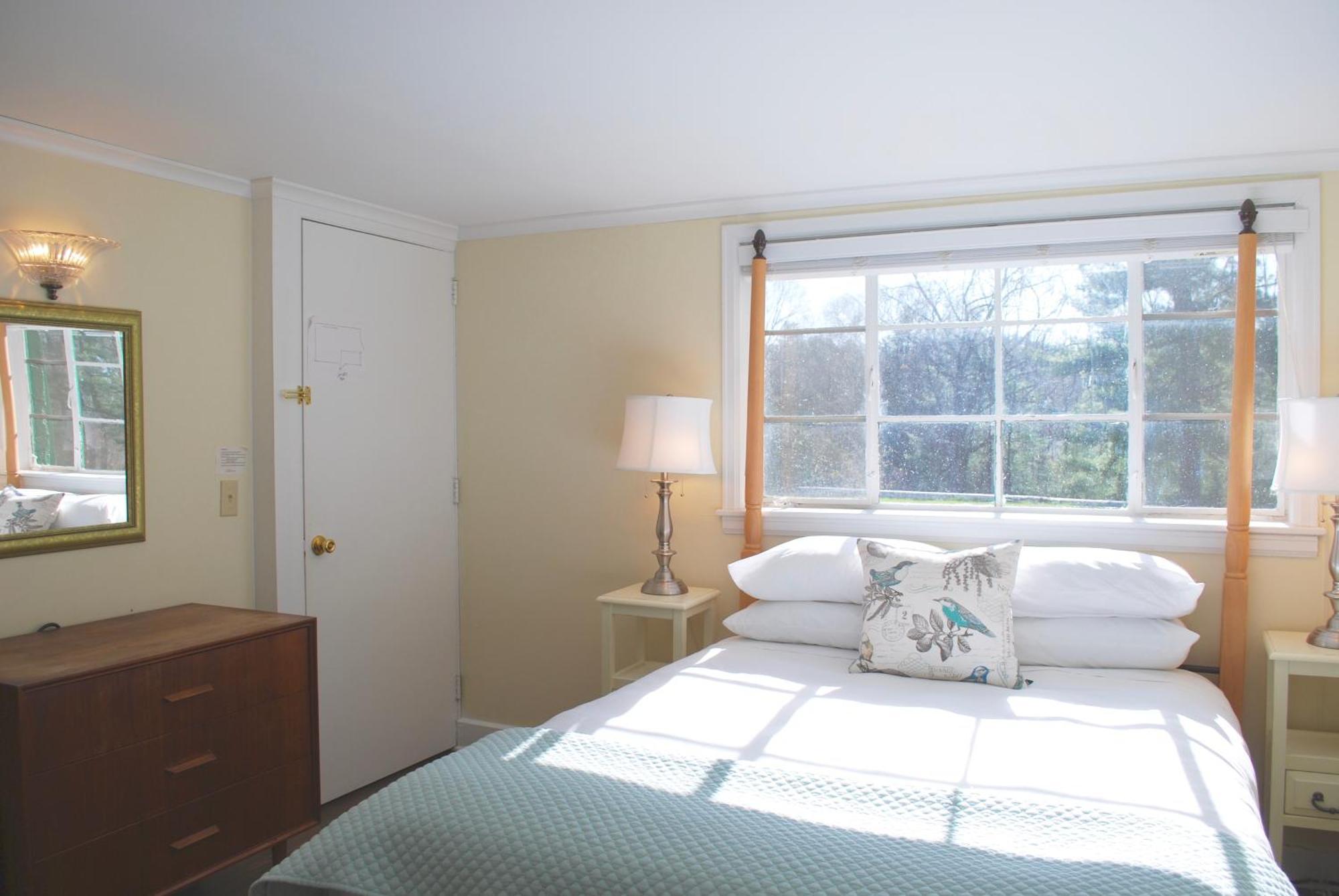 Anne'S Washington Inn (Adults Only) ساراتوغا سبرينغس، نيويورك الغرفة الصورة