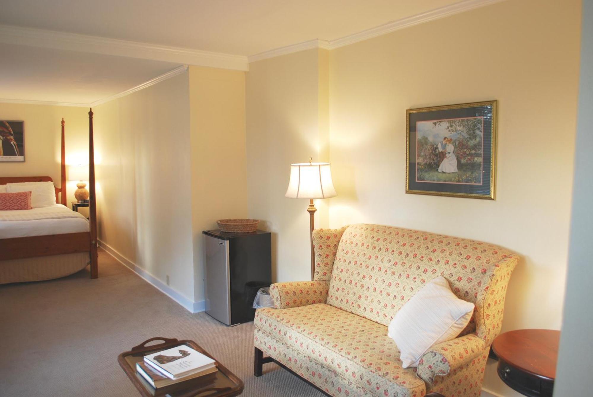 Anne'S Washington Inn (Adults Only) ساراتوغا سبرينغس، نيويورك الغرفة الصورة