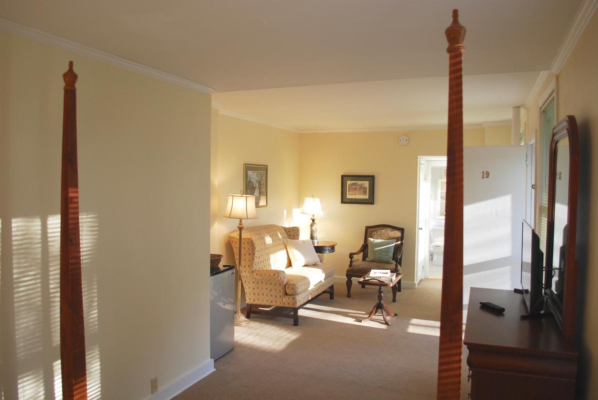 Anne'S Washington Inn (Adults Only) ساراتوغا سبرينغس، نيويورك الغرفة الصورة