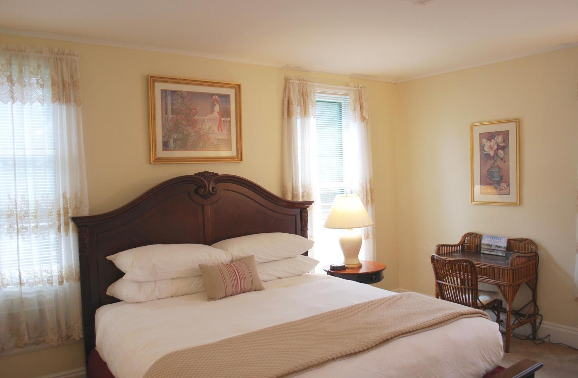Anne'S Washington Inn (Adults Only) ساراتوغا سبرينغس، نيويورك الغرفة الصورة
