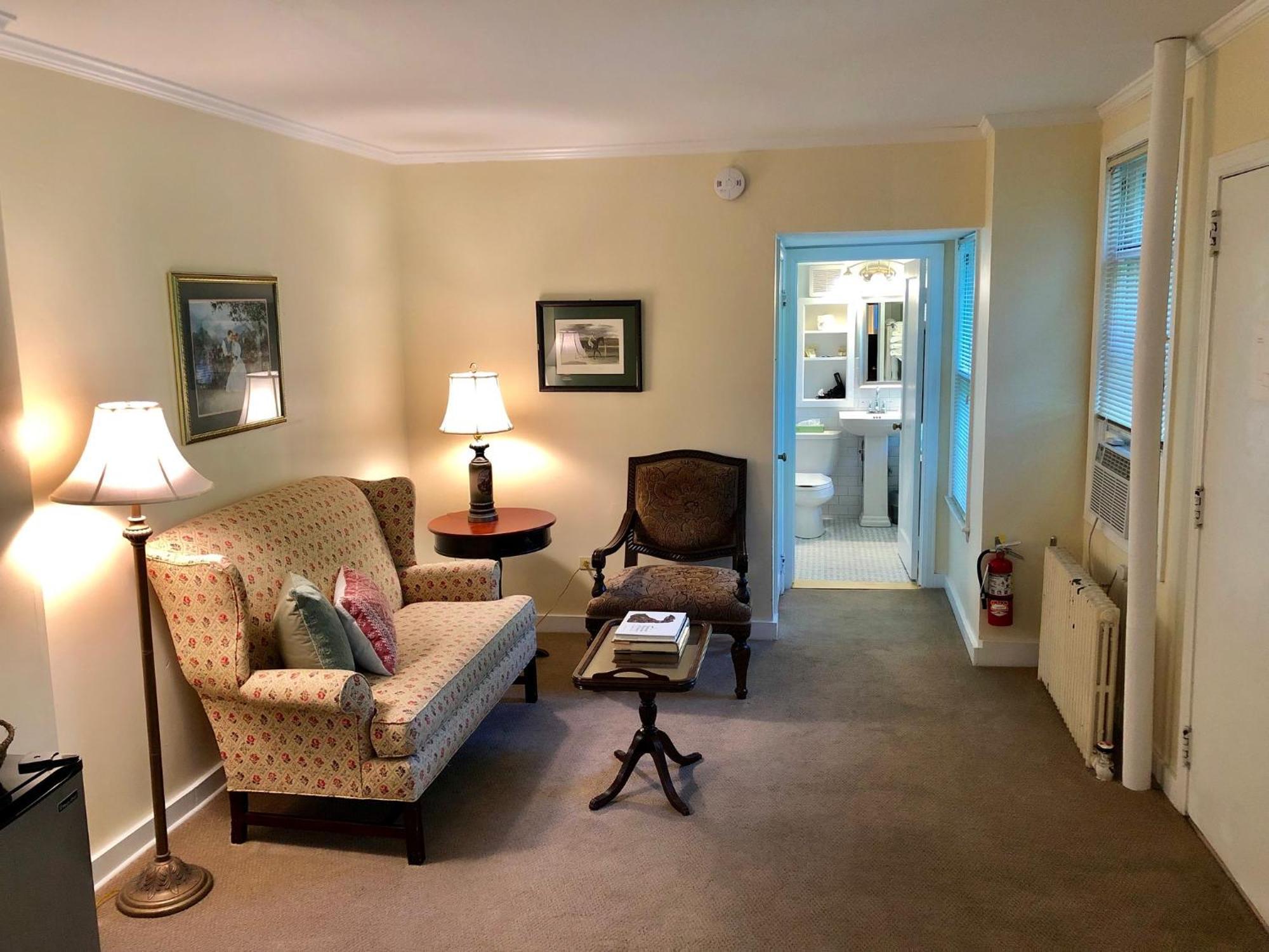 Anne'S Washington Inn (Adults Only) ساراتوغا سبرينغس، نيويورك الغرفة الصورة